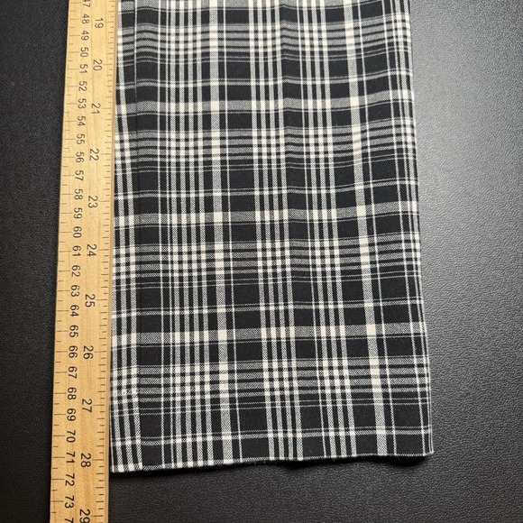 LOFT Outlet Skinny Ankle Pants Women's Size 6 Black White Plaid Stretch 33x28 - Picture 11 of 11